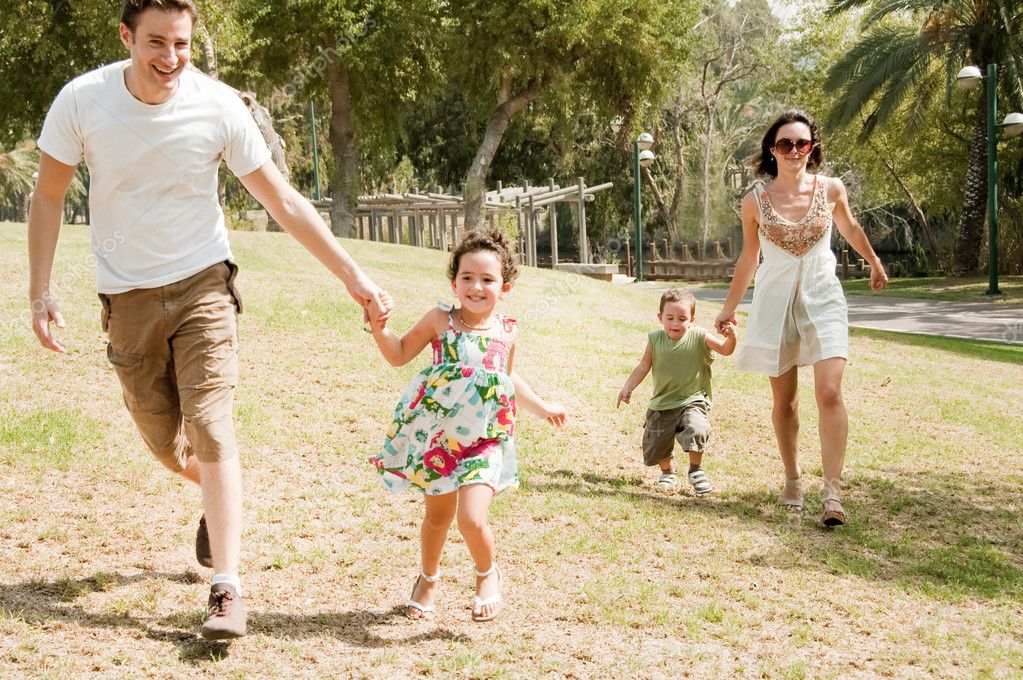 Parejas con hijos : Propuestas para disfrutar de una buena relación